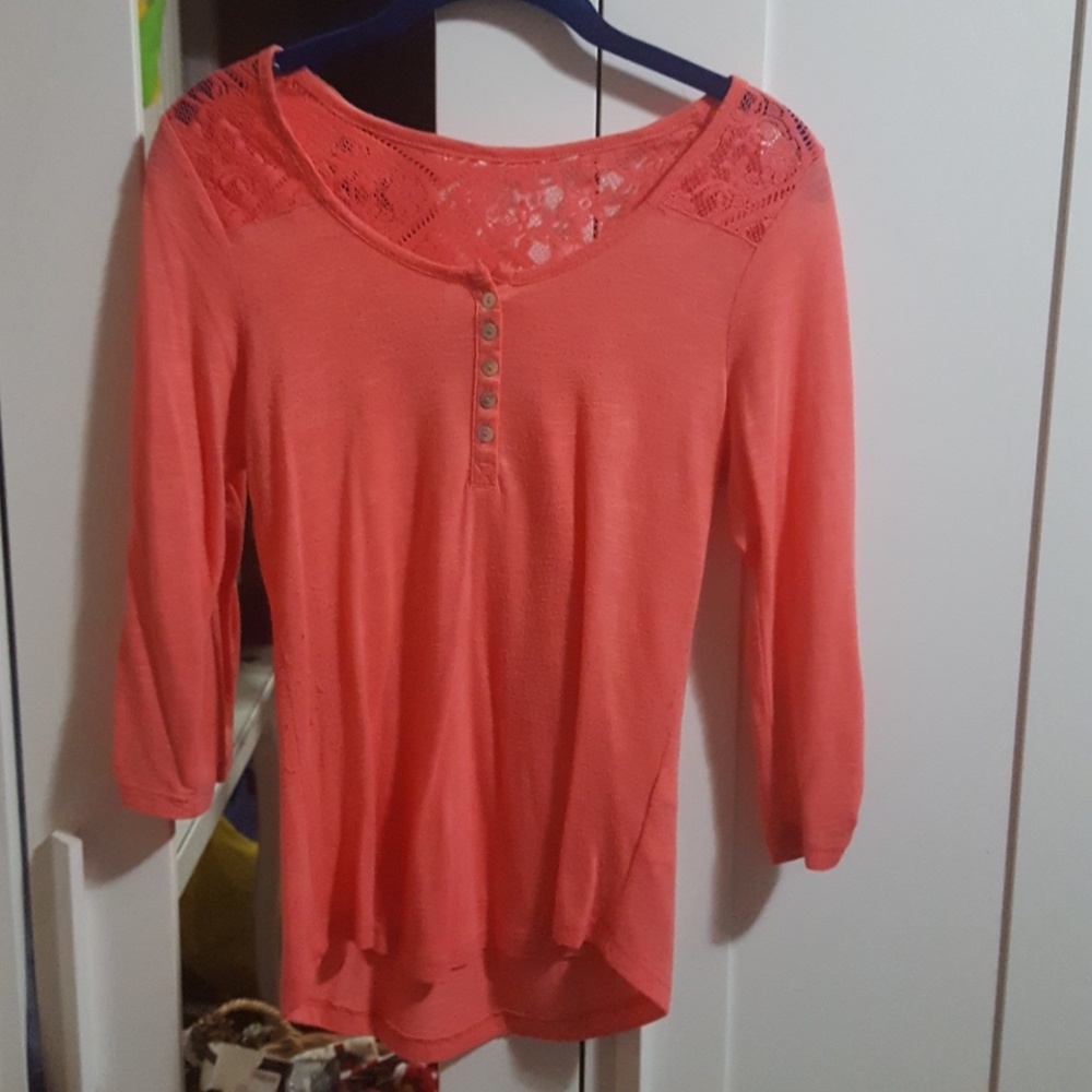 Peachy top